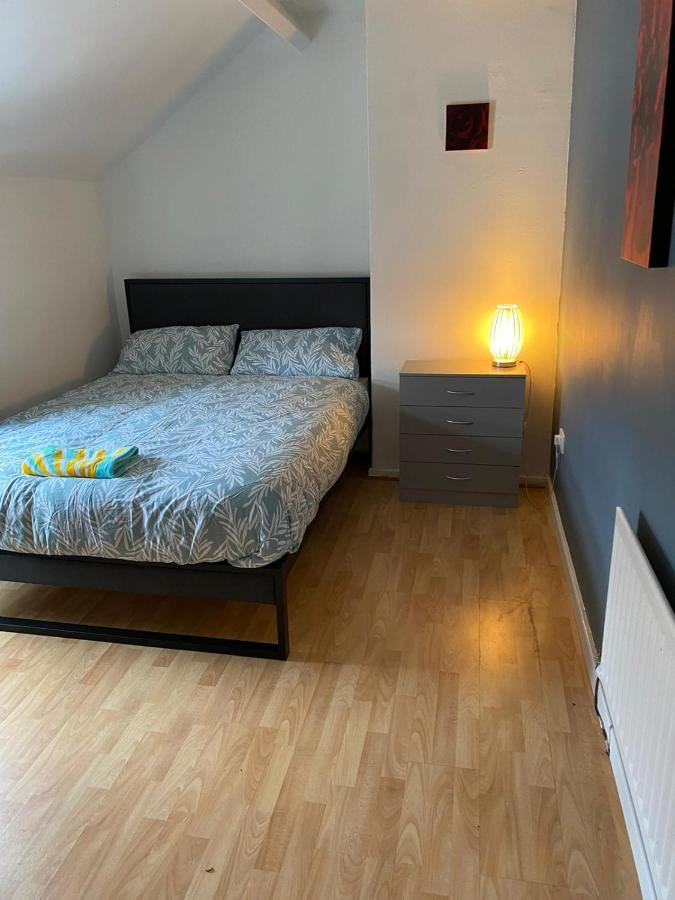 The Superhost - 4 Bedroom House Sunderland  Zewnętrze zdjęcie