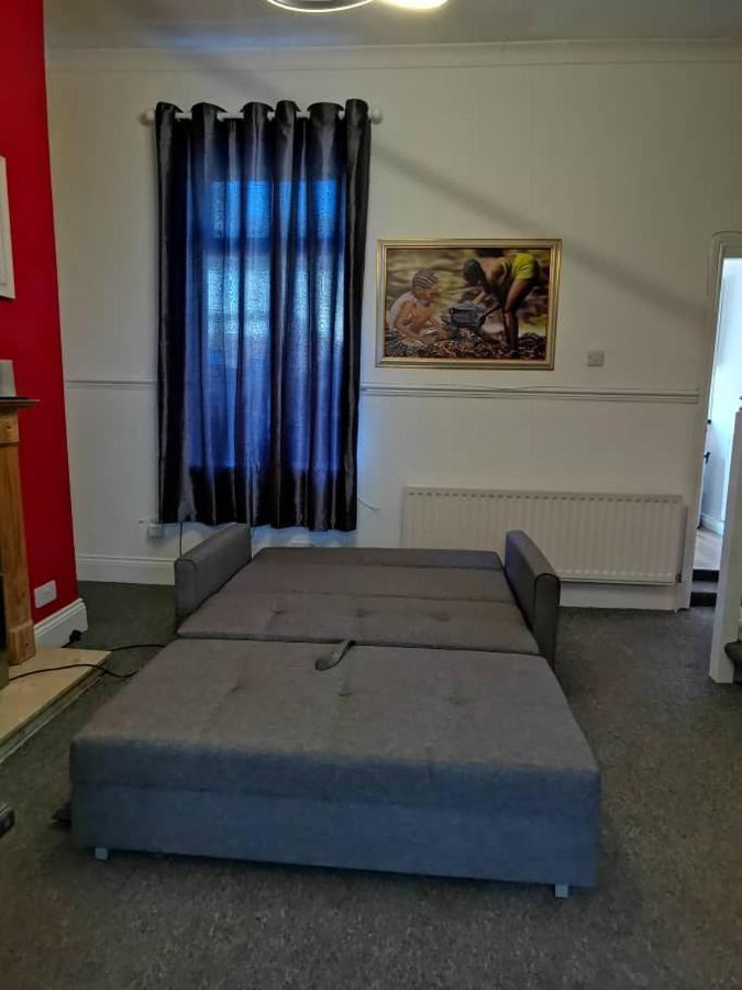 The Superhost - 4 Bedroom House Sunderland  Zewnętrze zdjęcie