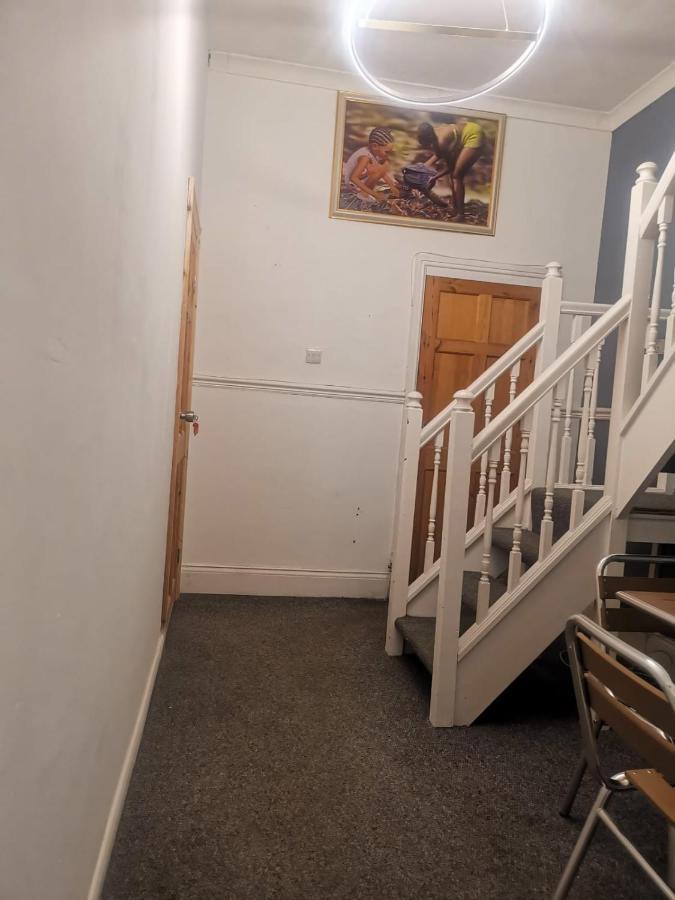The Superhost - 4 Bedroom House Sunderland  Zewnętrze zdjęcie